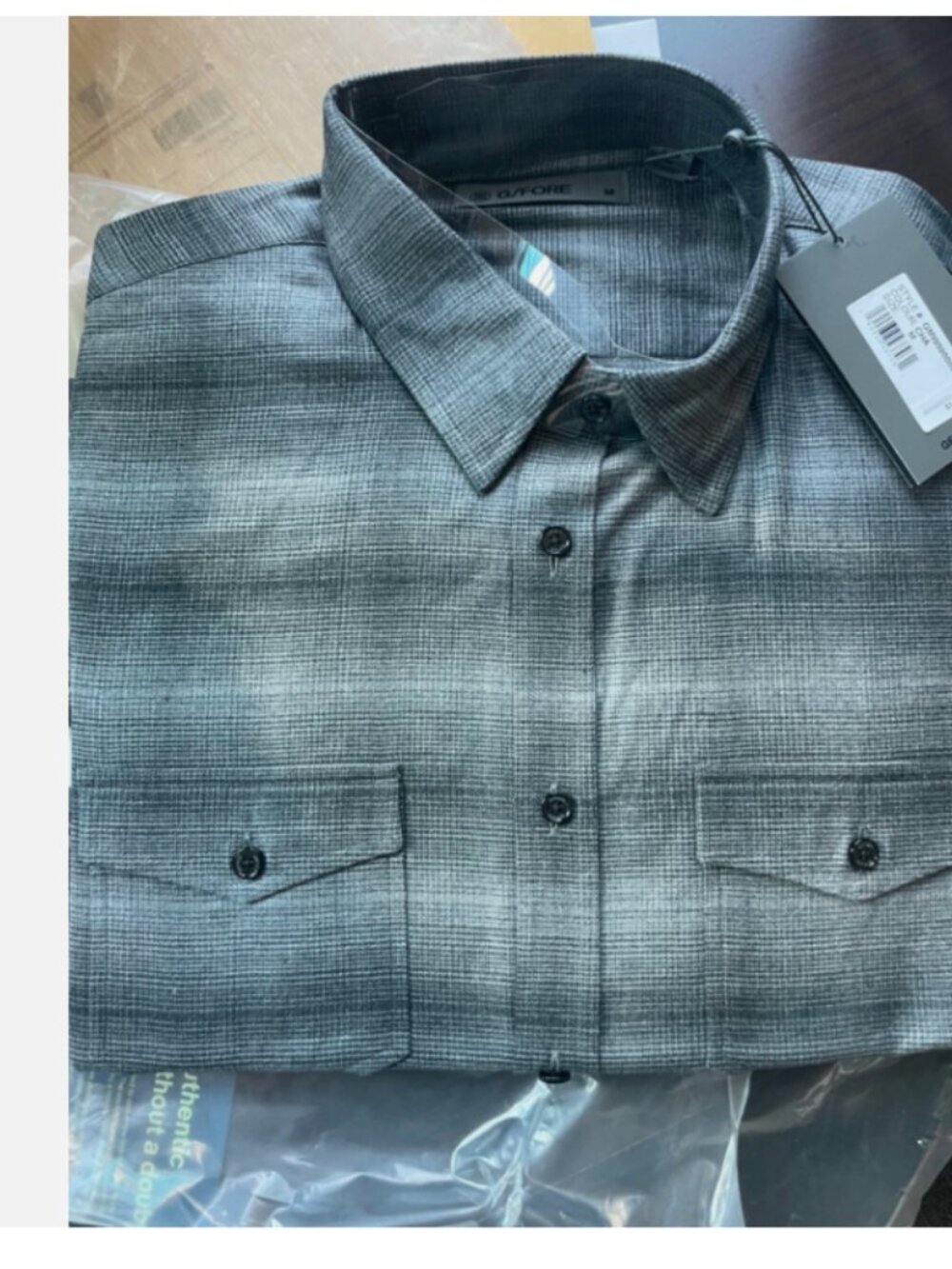G/FORE Men’s Gray Plaid Long Sleeve Button Up Woven Shirt NWT Size Medium - Picture 2 of 4